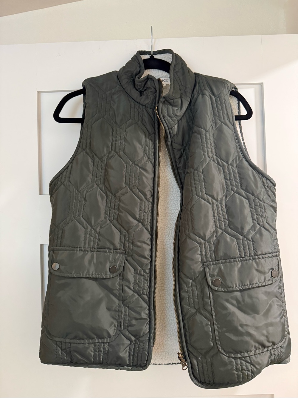 BKE Olive Quilted Sherpa-Lined Vest